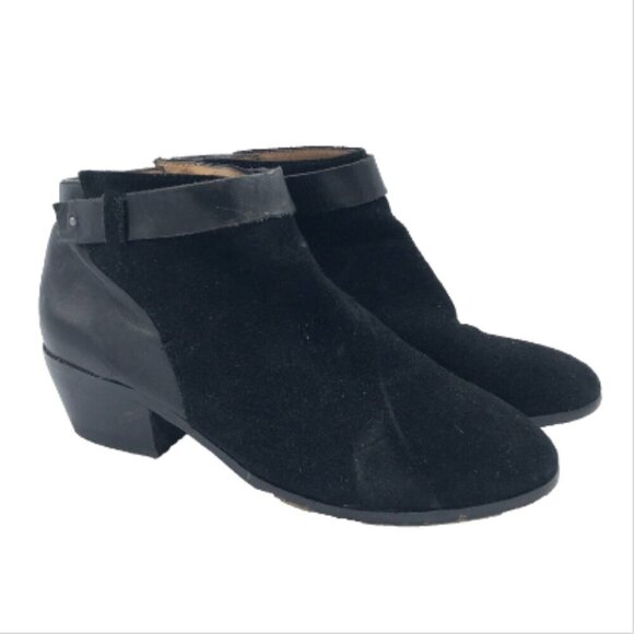 MADEWELL Charley Collar Stud Boot Ankle Boot Bootie Black Suede Leather 7.5 MWL - Picture 1 of 11